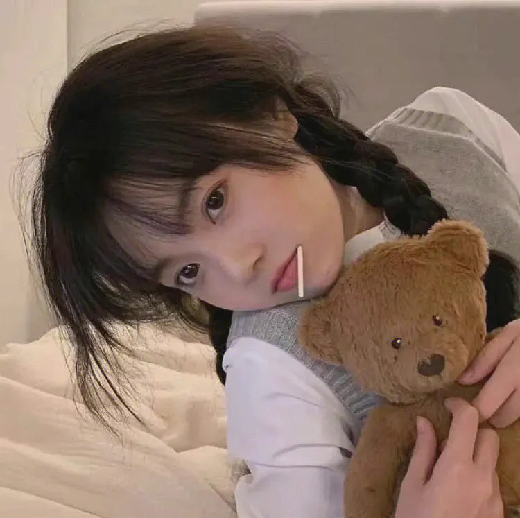 踏浪女人